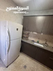  4 شقة مفروشة للإيجار قريبة من المعابر والجامعات والأماكن التجارية