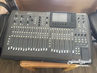 6 Behringer X32 Digital Mixing Console – Pro-Grade Mixer in Excellent Condition!