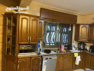  10 شقة بضاحية الرشيد