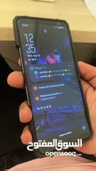  2 ASUS rog 3 phone