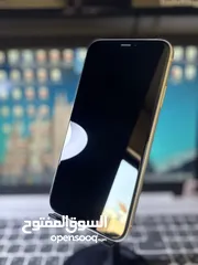  1 iPhone XR 128g مستعمل بحالة ممتازة