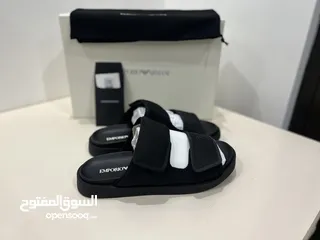  3 إمبوريو أرماني صنادل شوارتز مقاس 41
