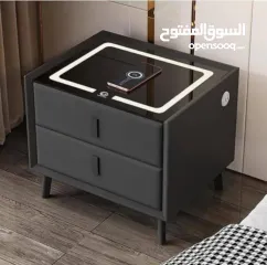  1 كومادينة ذكية بدرجين و ثلاث ادراج واضاءة وخزنة 3 الوان