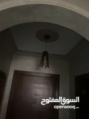  6 انتريه وثريه تعليق عدد 2 وثريه خشب عدد 2
