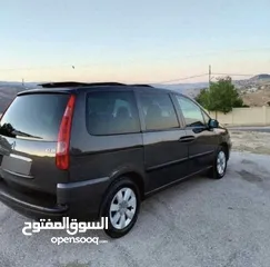  1 ستروين C8 مرخصة 7 ركاب