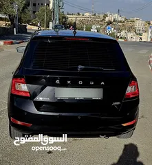  9 سكودا فابيا 2022 اوتماتيك بنزين سحب شركة فحص نخب