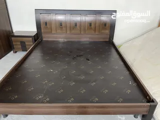  6 Selling home canter king bedroom set