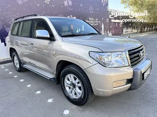  7 Toyota Land Cruiser 2009 حالة نادرة