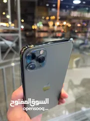  2 ايفون 11 برو ماكس