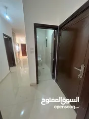  5 شقة سكنية للبيع