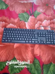  8 كمبيوتر مستعمل بحاله ممتازه شبه جديد مسموح التبديل مع 440 لعبه على ستيم