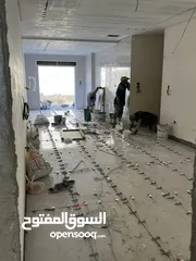  8 شقق جديده طريق المطار  ضاحيه الأمير علي  بالقرب بيت المقدس يوجد ثالث مع روف