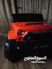  4 سيارة جيب رانجلر للأطفال
