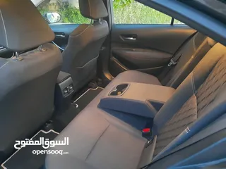  7 تويوتا كورولا هايبرد موديل 2023 بحالة الوكاله وارد وصيانه المركزية تويوتا .