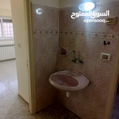  11 شقة للايجار غير مفروش