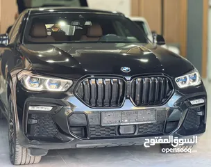  1 BMW X6 M  2021