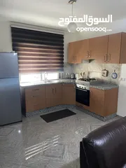  4 إعلان لايجار
