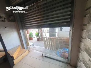  4 عده مطعم نظيفه استخدام قليل