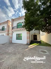  1 فيلا للايجار في الموالح الجنوبية خلف سيتي سنتر  -  villa For rent in mawaleh Behind City Center