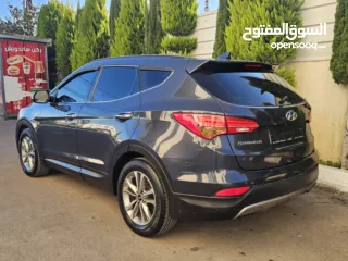  6 جيب هونداي سنتافي لون مميز فل ما عدا فتحة متور 2000 سعر حرق على الكاش