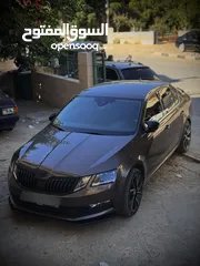  12 سكودا اوكتافيا 2000 بنزين محداش يوجع راسي يحكيلي لونها 1400 اخذتها السيارة 190 إمكانية البدل حسب