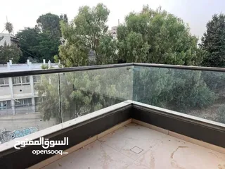  1 شقه فاخرة للببع في الطيره خلف حلويات العكر