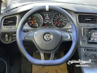  22 Volkswagen E-golf 2015 ( وارد الماني)