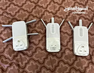  3 مقويات انترنت tp-link للبيع بحاله الجديد باقي التفاصيل بالوصف