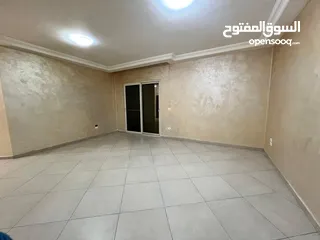  7 شقة غير مفروشة للإيجار في دير غبار ( Property 40652 )-174847740