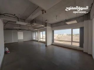  1 300 SQ M Office Space in Al Khoud