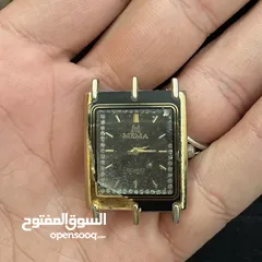  1 ساعه مطليه بالذهب عيار 22 للبيع سعر مغري بس 10 ليرات فقط