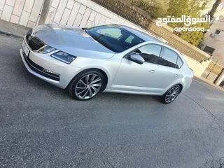  3 Skoda لورين&كلمنت
