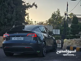  8 Tesla Y 2022 performance