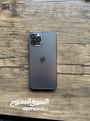  2 IPhone 12 Prob128 GB اسود للبيع