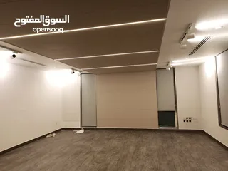  15 تنفيذ جميع انواع ديكور  تنجيد الواح عزل ارضيات ستائر زيبراا رولات جسور مستشفيات براويز الواح ديكور