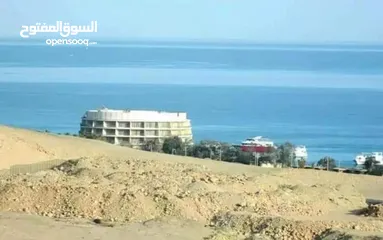  1 عمارة اسثماريه  للبيع على هضبه ضى القمر