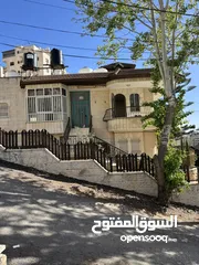  1 بيت مستقل للبيع
