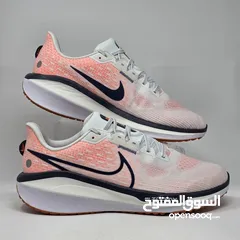  2 بوت NIKE ZOOM رجالي  لون مميز  اصلي افحص على الكود  متوفر النمر من40 حتى 44