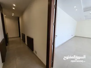  13 شقة طابقية فاخرة للبيع في عبدون ref : 14384