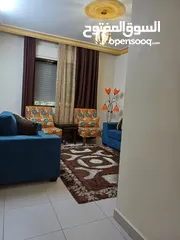  6 شقة للبيع مع مخزن بسعر مغري من المالك ضاحية الامير حسن بجانب مسجد سنجقيه