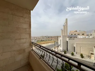  1 شقة مميزة للبيع في منطقة ابو نصير حي الضياء مع اطلاله مميزة و غير مسكونه