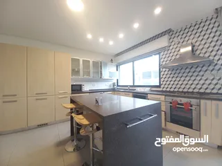  6 شقة مفروشة للإيجار في الشميساني  ( Property 36432 ) سنوي فقط