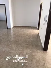  1 شقه فاخره للإيجار بجانب جامع بدر