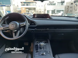  5 مازدا CX-30 كهربائية بالكامل موديل 2023