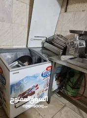  2 عده مطعم كامله