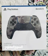  2 PlayStation 5 controller army color