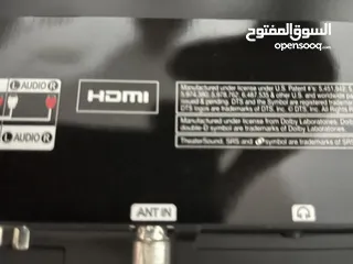  4 تلفزيون سامسونج 32 بوصة LED مع الطاولة للبيع