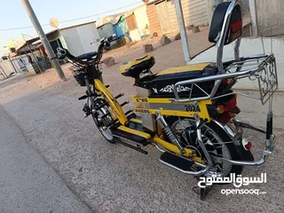  4 دراجة كهربائية بطارية اكبر حجم  72/22 كفالة مشي 50 كيلو واكثر ان شاء الله