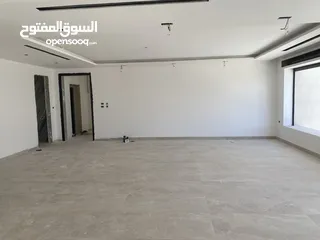  8 شقه طابق اول 190 m في منطقه رجم عميش منطقه فلل وقصور مشروع سكن خاص بسعر مميز