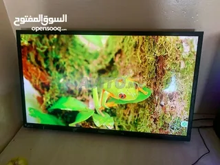  1 شاشة هاير 32 بوصة ولا شخط ب 130 شيكل